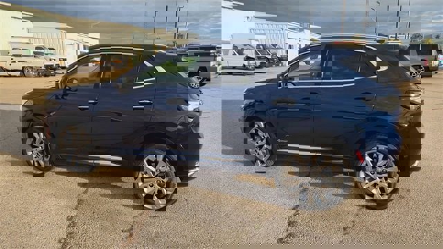 Used 2023 Buick Envision Avenir image 40