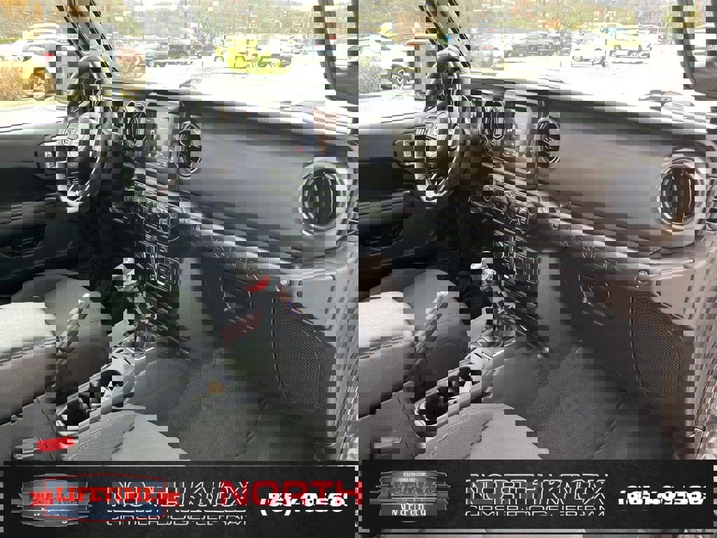 Used 2021 Jeep Wrangler Unlimited Sport image 28