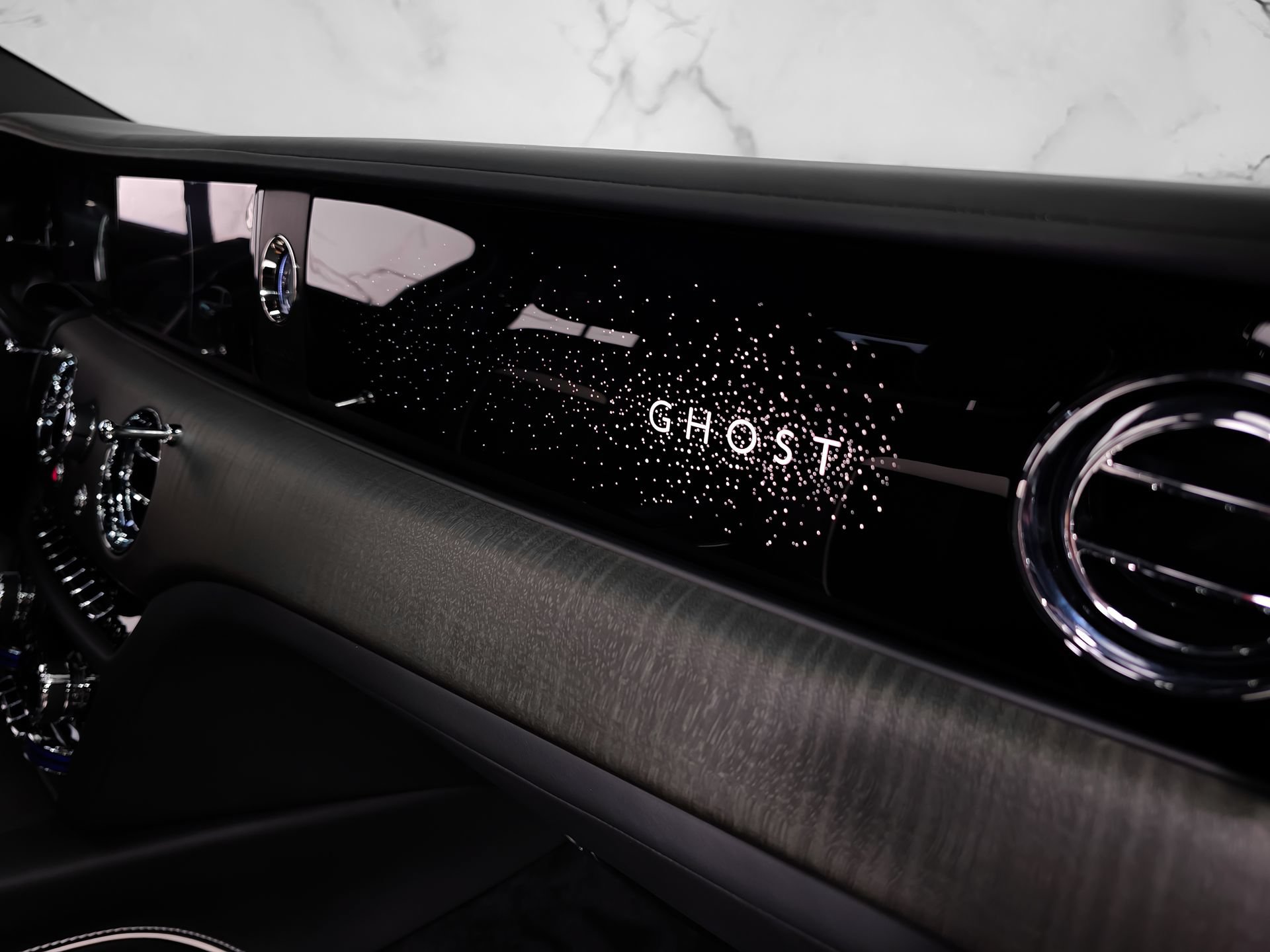 Used 2023 Rolls-Royce Ghost w/ Ghost Package AWD/4WD image 21