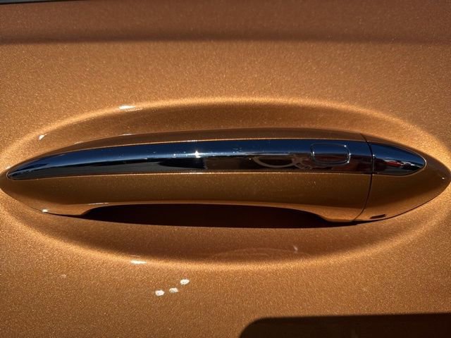 Used 2024 Buick Encore GX Sport Touring image 13