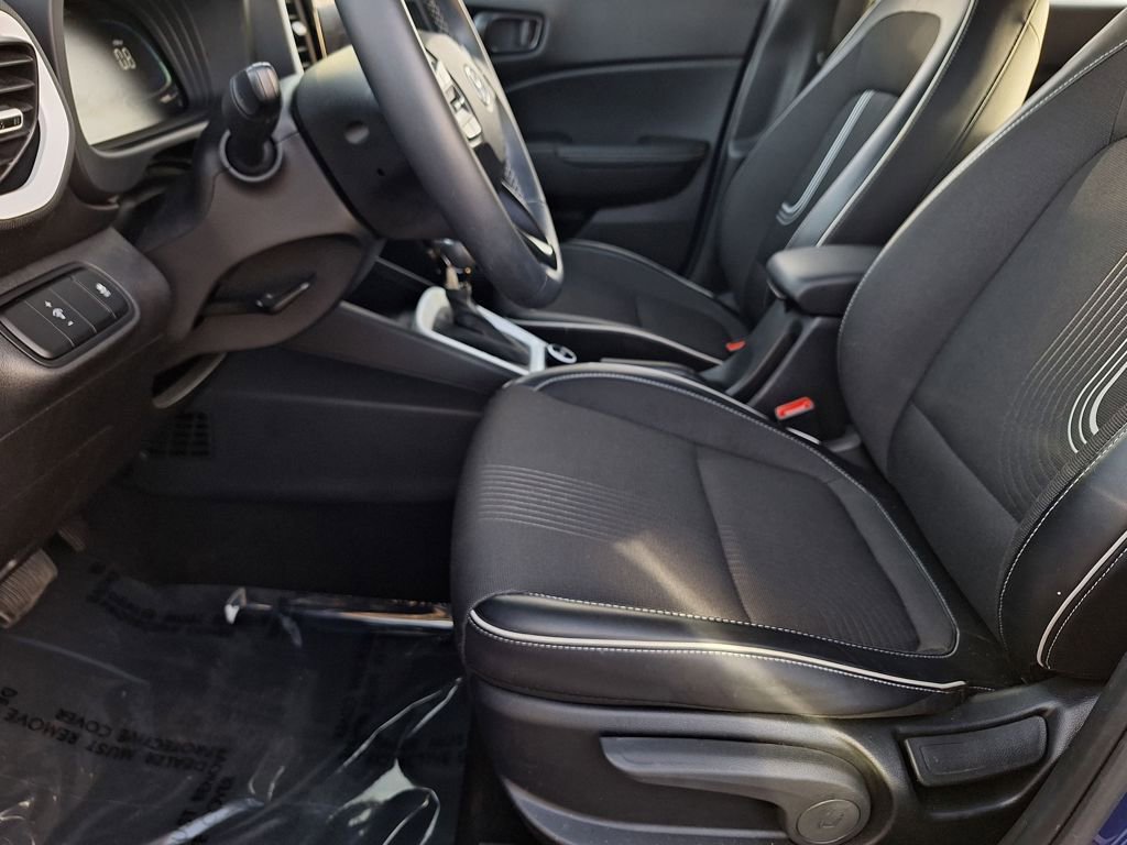 Certified 2023 Hyundai Venue Limited image 11