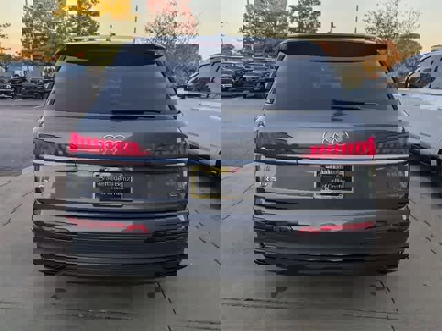 Used 2021 Audi Q7 3.0T Prestige w/ Prestige Package image 7