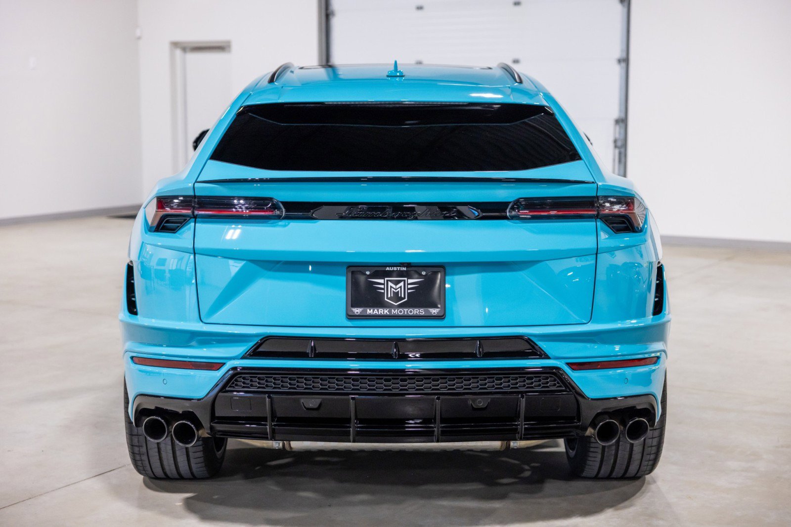 Used 2024 Lamborghini Urus S AWD/4WD image 8