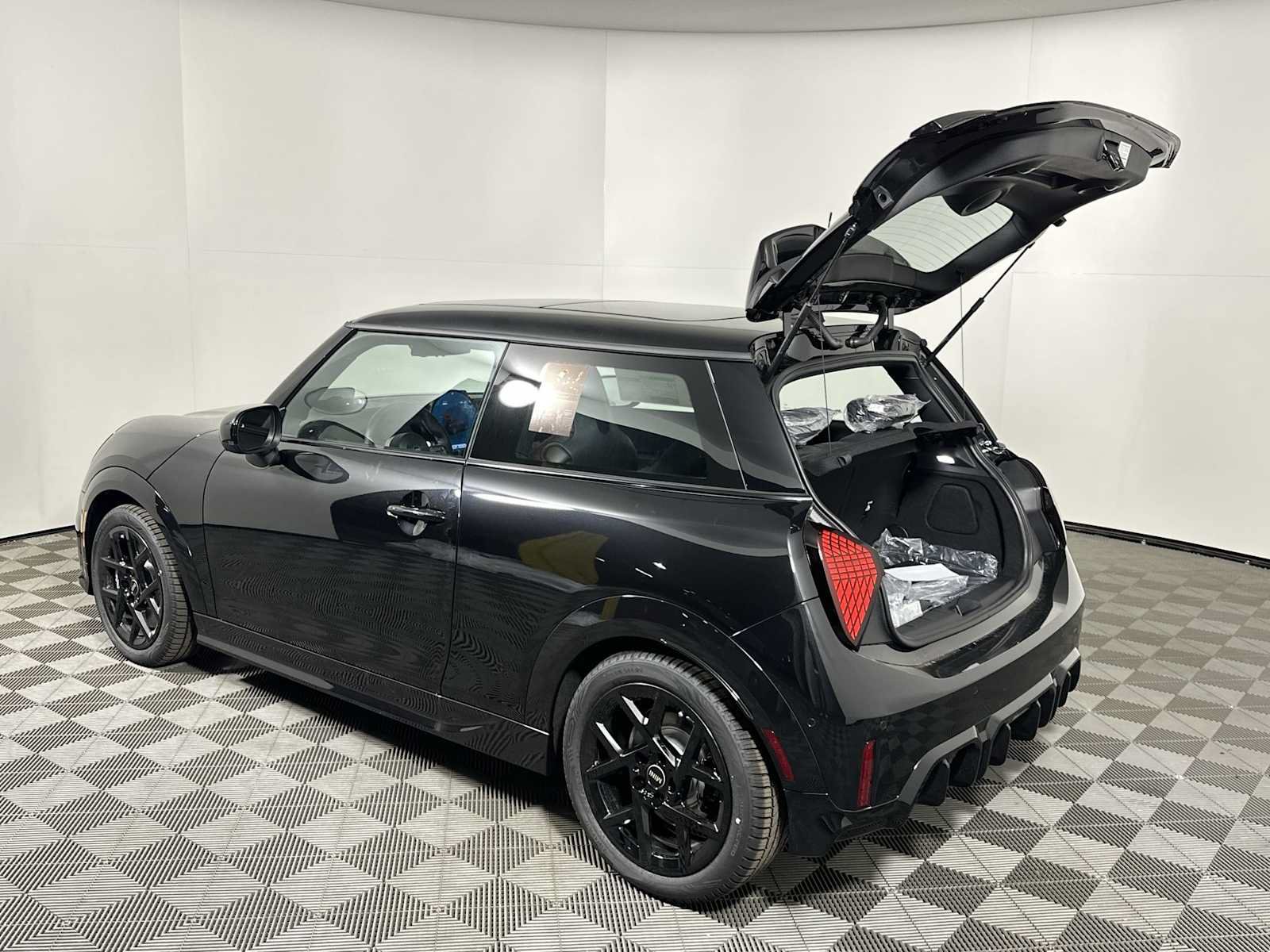 Used 2026 MINI Cooper S FWD image 16
