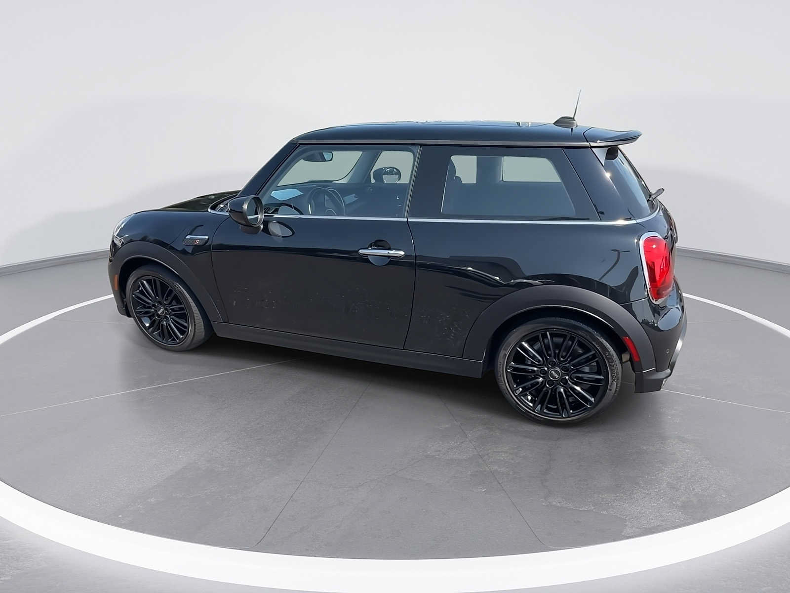 Used 2023 MINI Cooper S FWD image 6