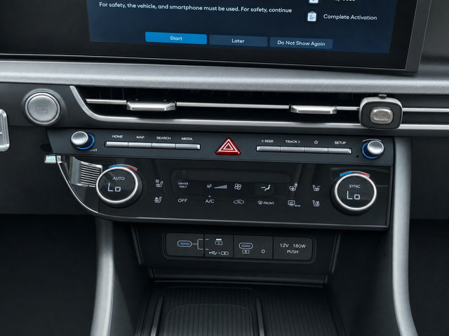 Certified 2025 Hyundai Sonata Limited FWD image 15