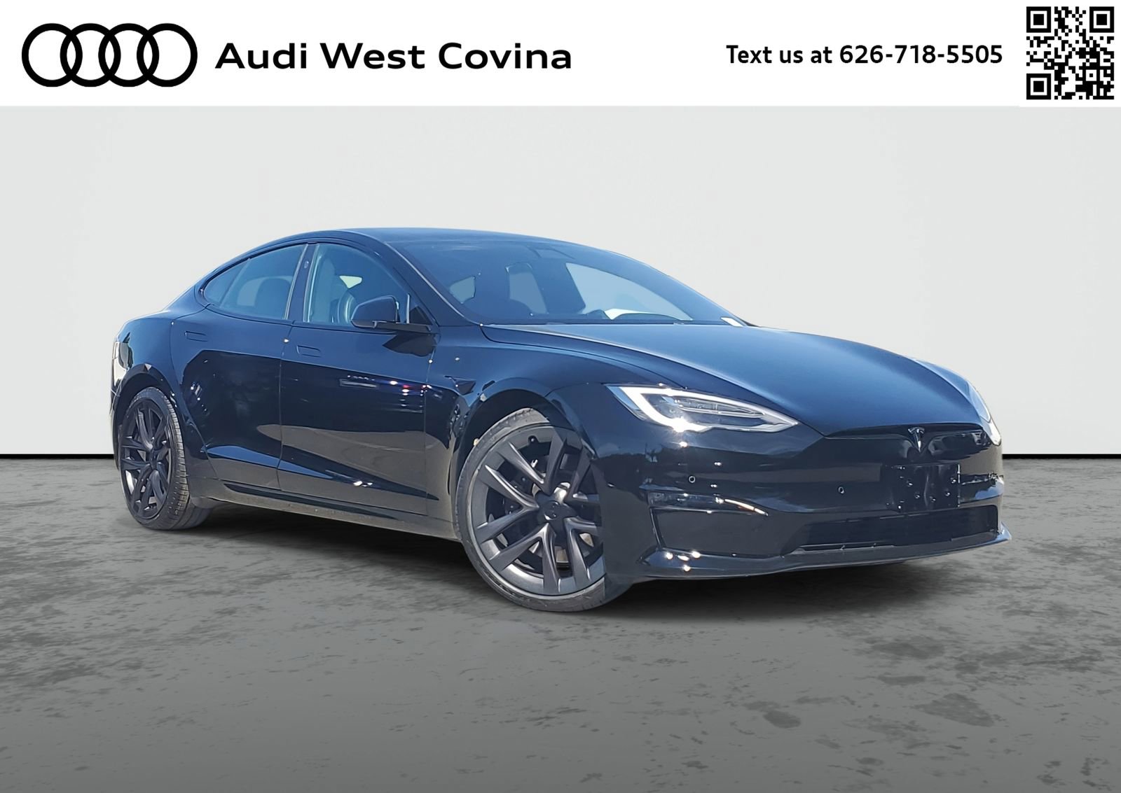 Used 2021 Tesla Model S Plaid image 1