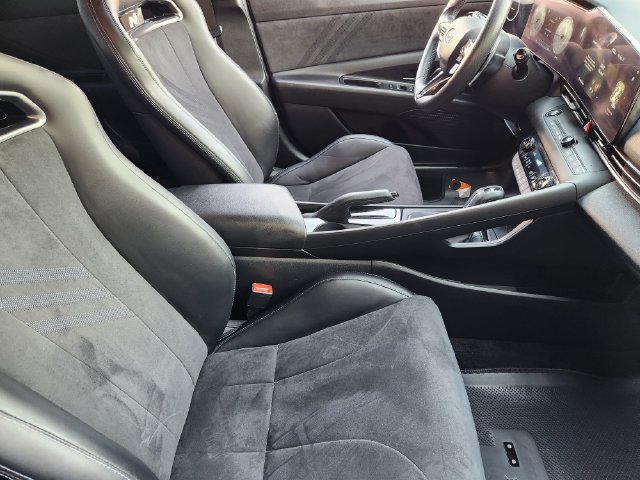 Used 2023 Hyundai Elantra N FWD image 18