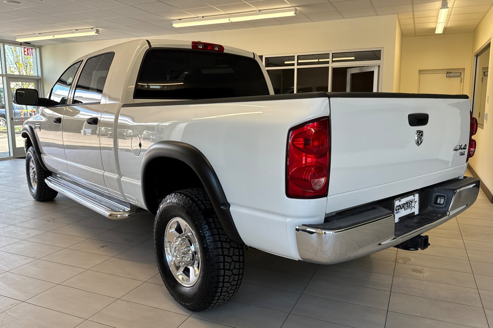 Used 2008 Dodge Ram 2500 Truck SXT AWD/4WD image 7