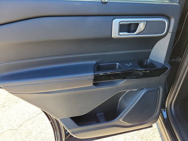 Used 2022 Ford Explorer ST image 8
