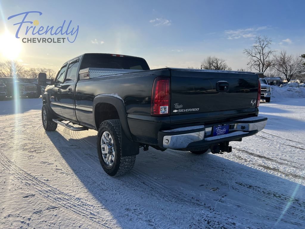Used 2007 Chevrolet Silverado 3500 LT w/ Heavy-Duty Power Package AWD/4WD image 7