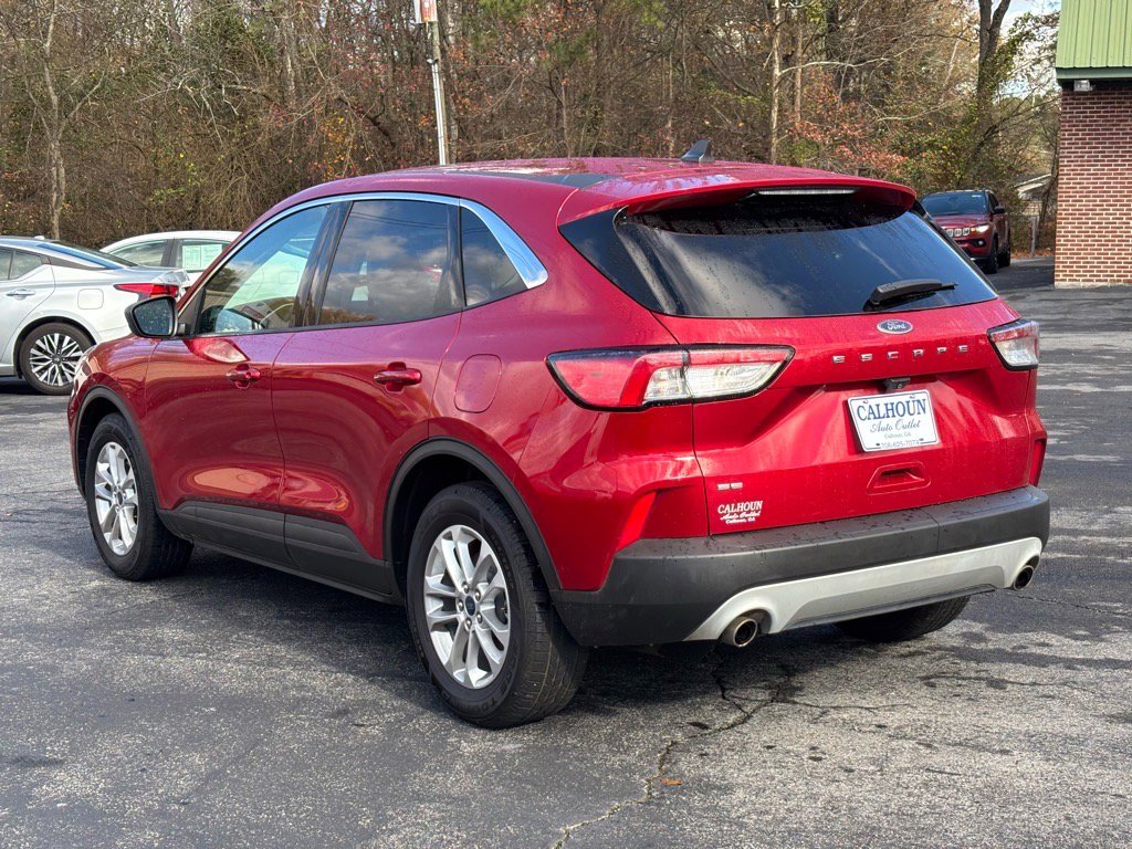 Used 2022 Ford Escape SE w/ Convenience Package image 4