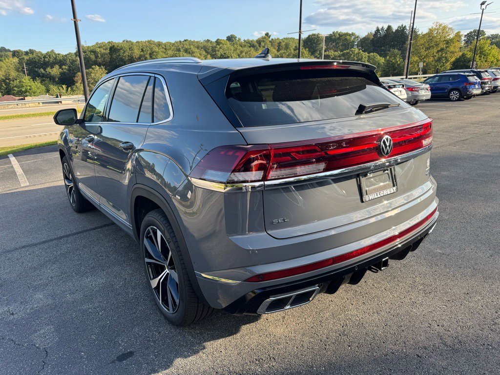 New 2026 Volkswagen Atlas Cross Sport SEL Premium R-Line image 5