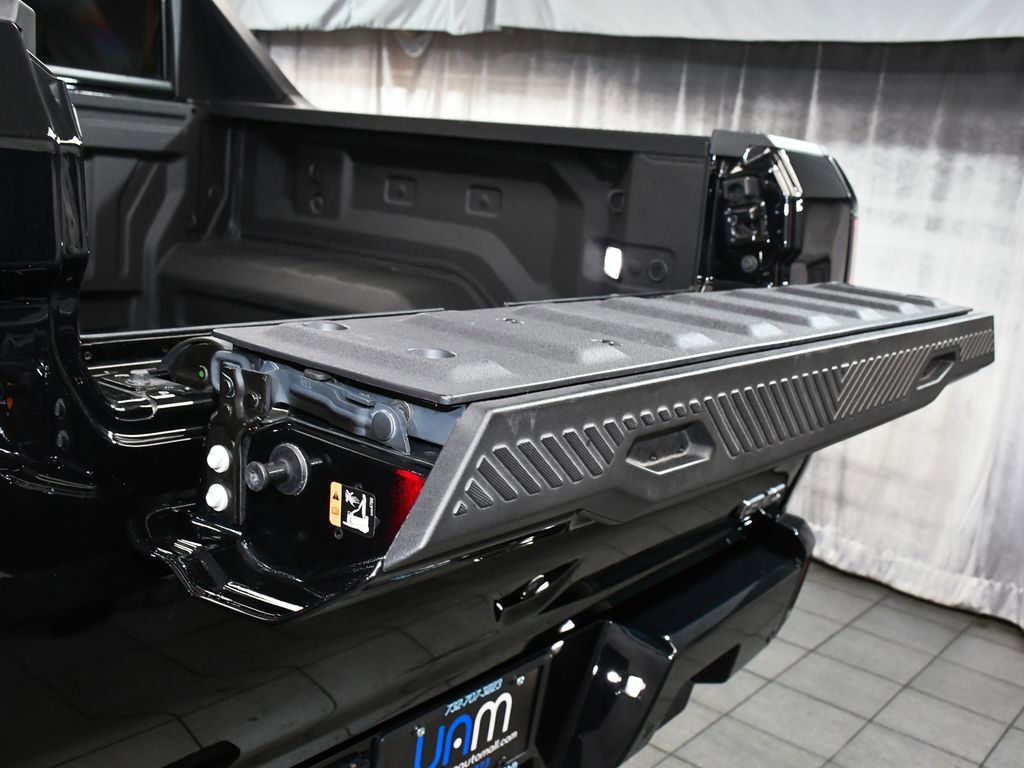 Used 2024 GMC Hummer EV 3X image 62