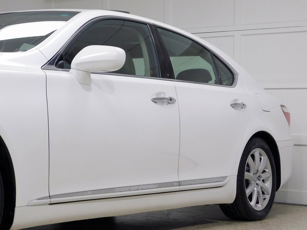 Used 2008 Lexus LS 460 image 20