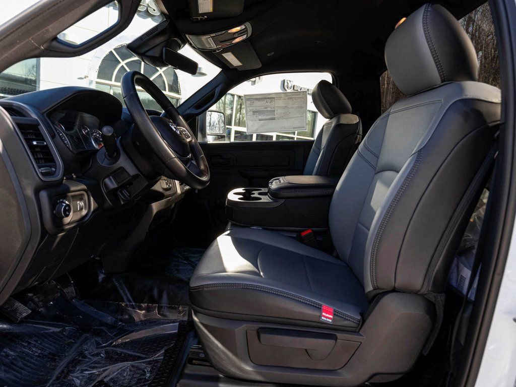 New 2026 RAM 3500 Tradesman image 14