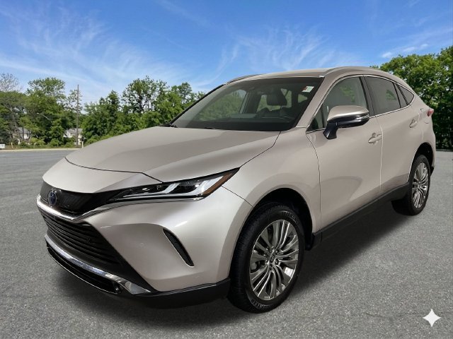 Used 2023 Toyota Venza Limited AWD/4WD image 4
