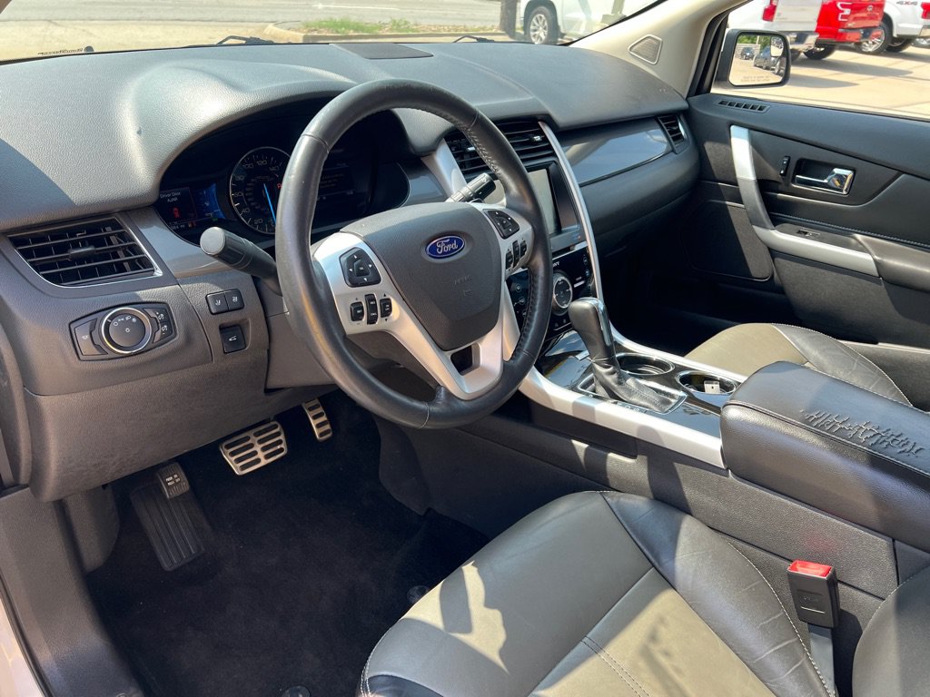 Used 2014 Ford Edge Sport w/ Driver Entry Package AWD/4WD image 16
