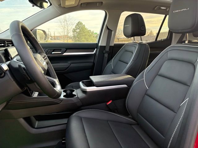 Used 2026 GMC Terrain Denali AWD/4WD image 11