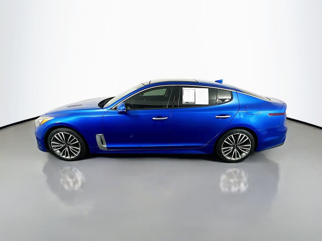 Used 2018 Kia Stinger Premium image 4