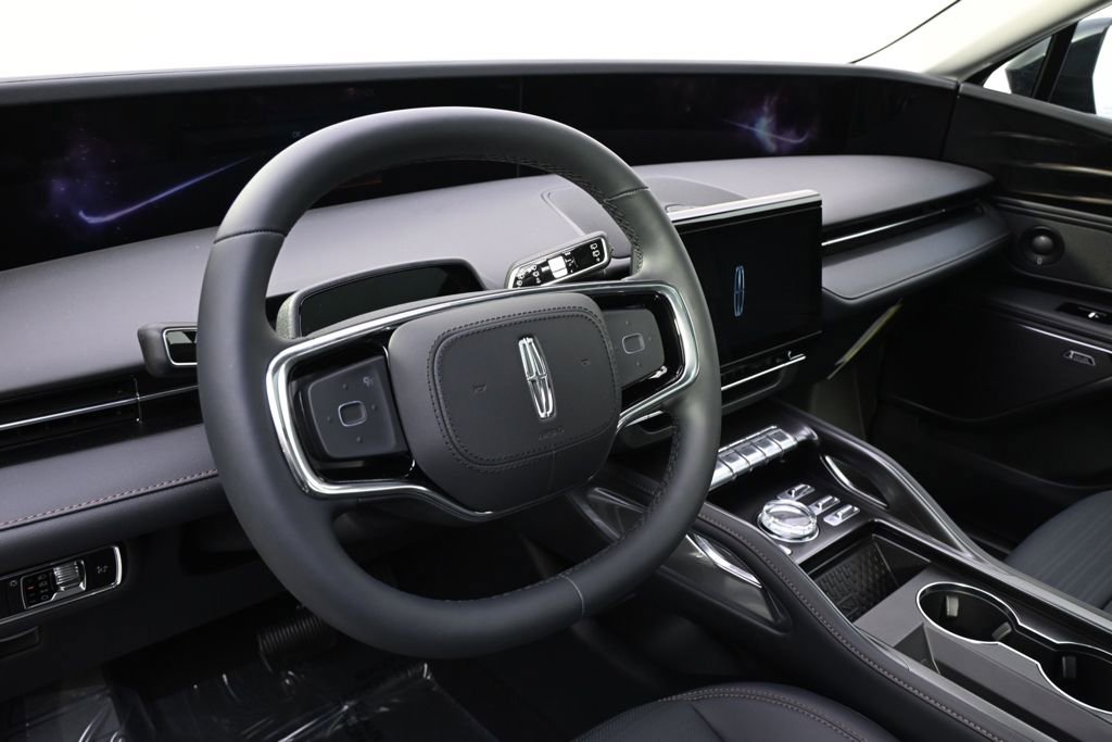 New 2026 Lincoln Nautilus Reserve w/ Jet Appearance Package AWD/4WD image 11