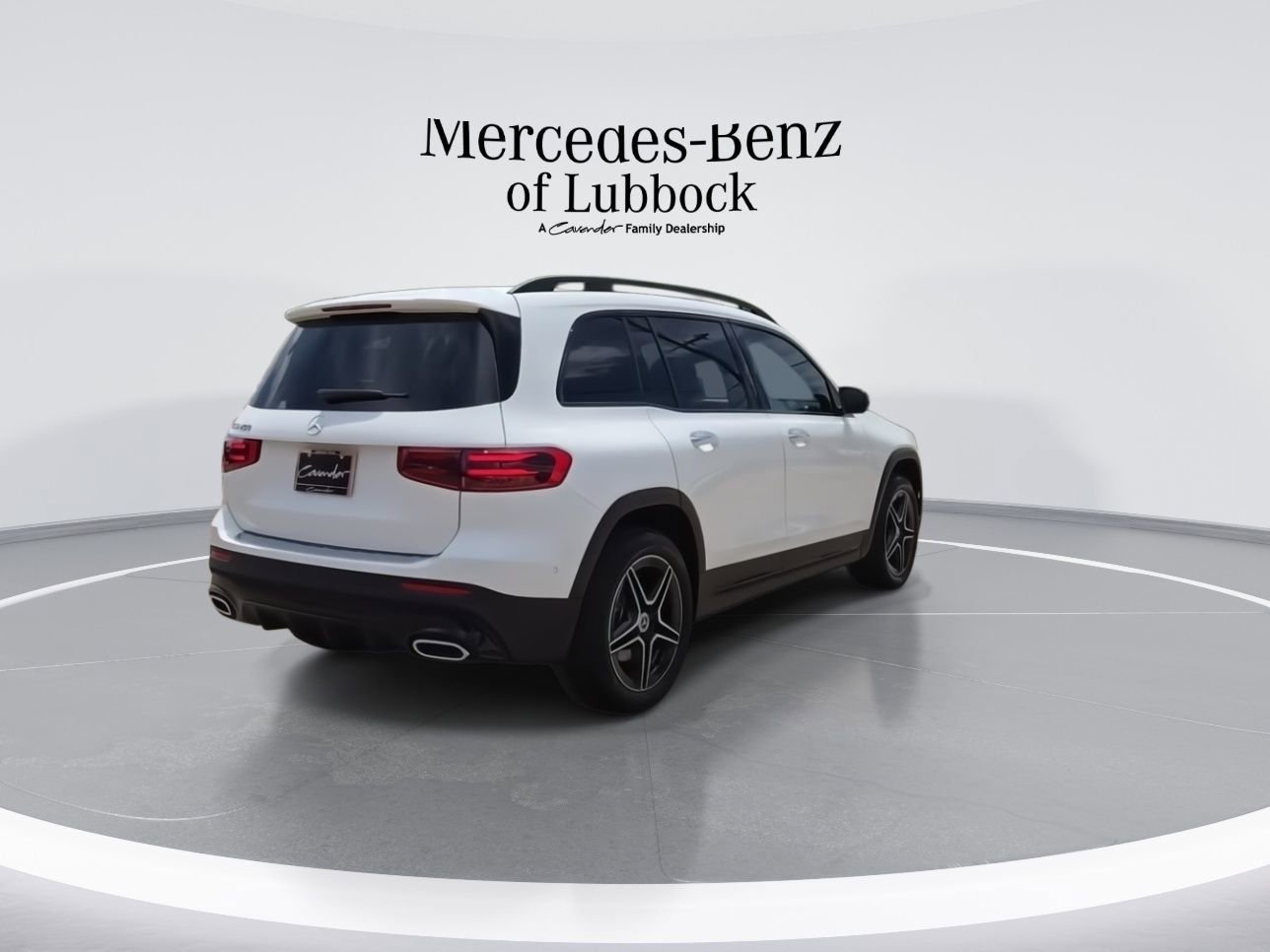 New 2025 Mercedes-Benz GLB 250 image 8