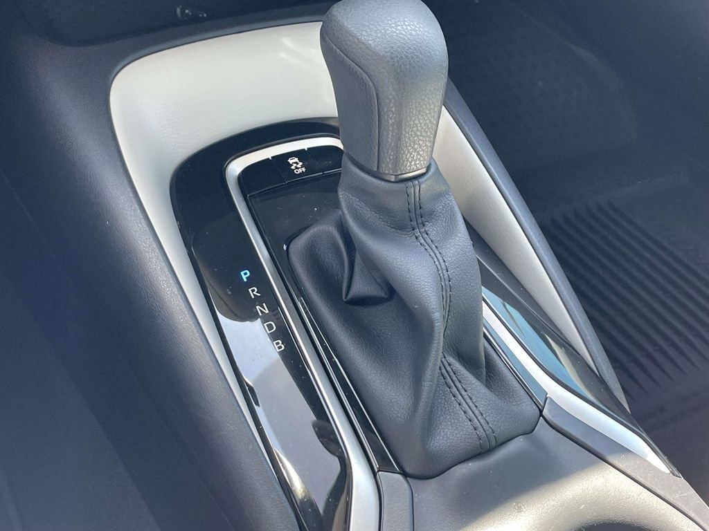 Used 2026 Toyota Corolla LE image 20