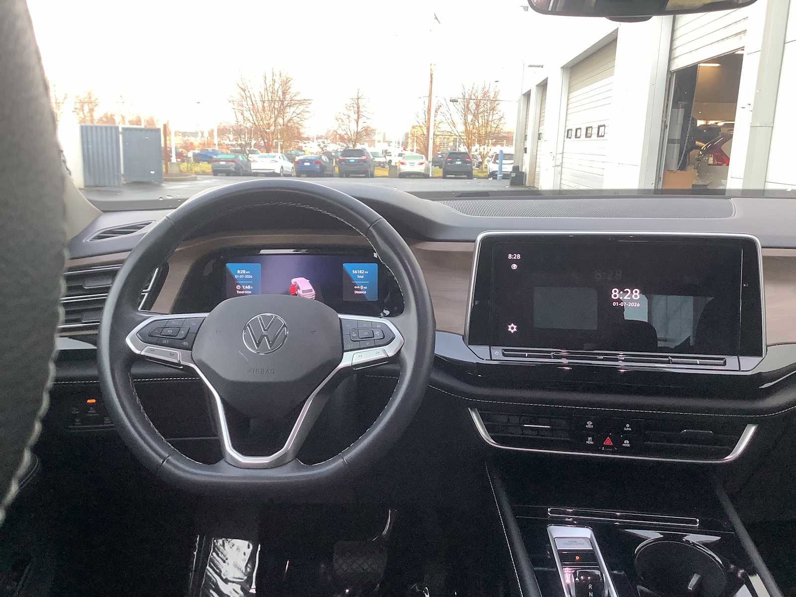 Used 2024 Volkswagen Atlas SE image 10