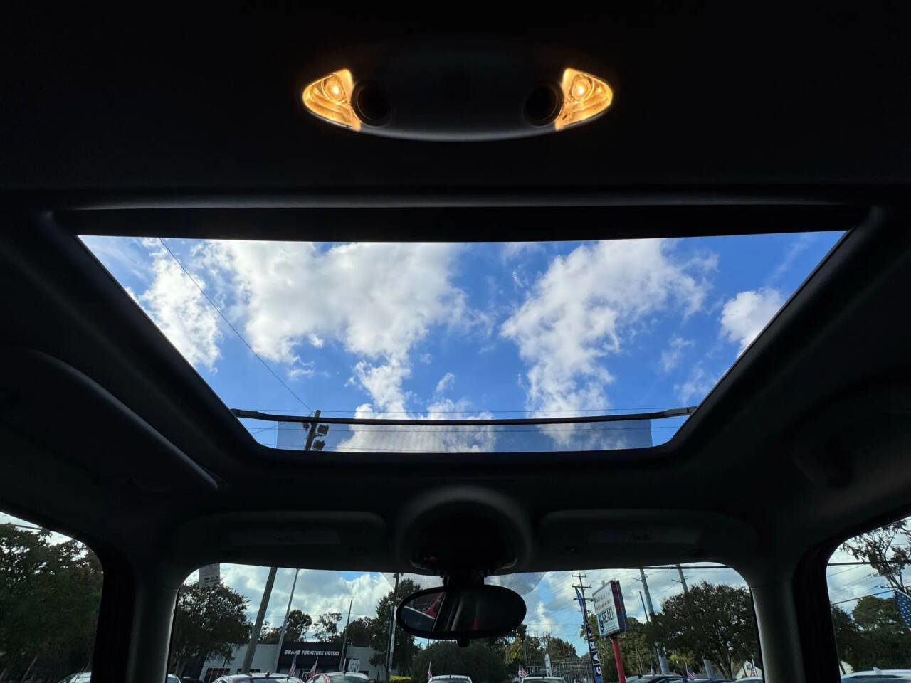 Used 2015 MINI Cooper Paceman S image 30