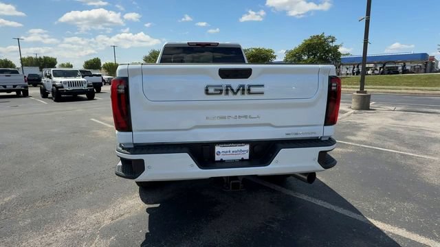 New 2026 GMC Sierra 3500 Denali Ultimate AWD/4WD image 7