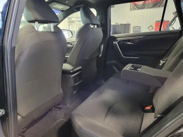 Used 2023 Toyota RAV4 SE AWD/4WD image 13