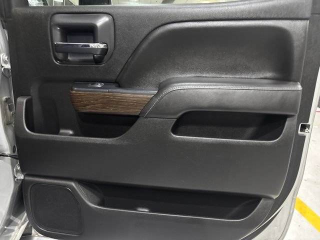 Used 2019 GMC Sierra 3500 Denali w/ Duramax Plus Package AWD/4WD image 32