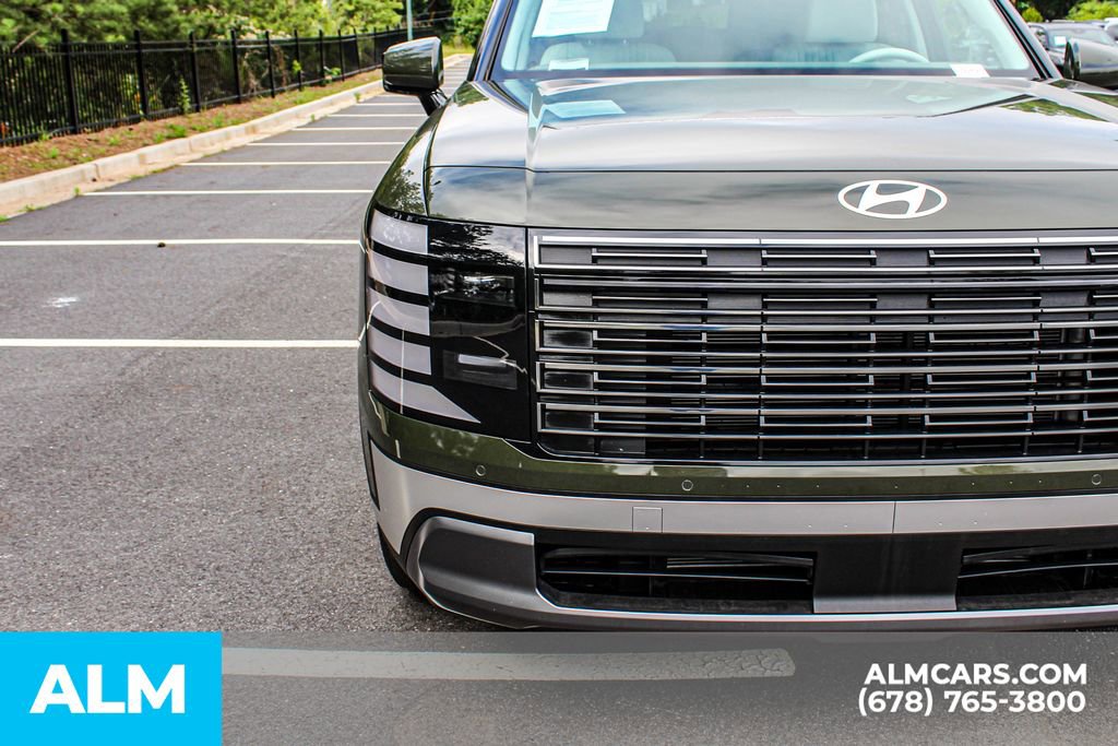 Used 2026 Hyundai Palisade SEL FWD image 12