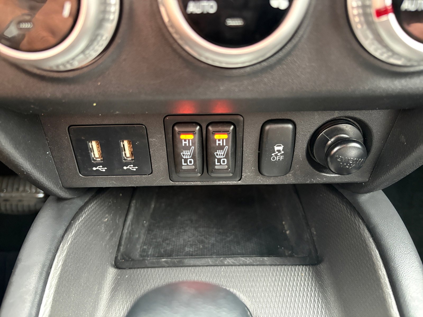 Used 2020 Mitsubishi Outlander Sport ES FWD image 22