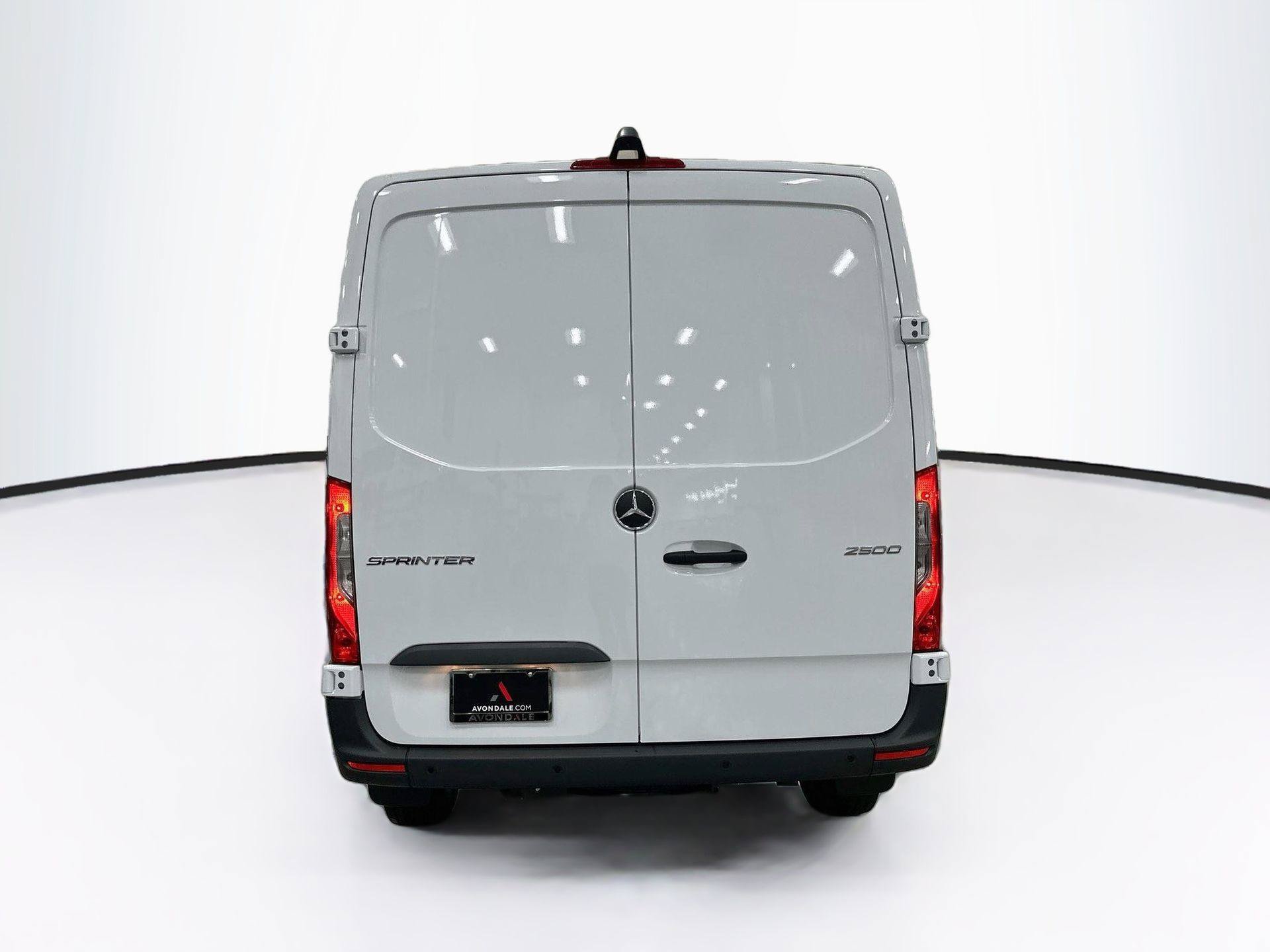 Used 2026 Mercedes-Benz Sprinter 2500 image 4