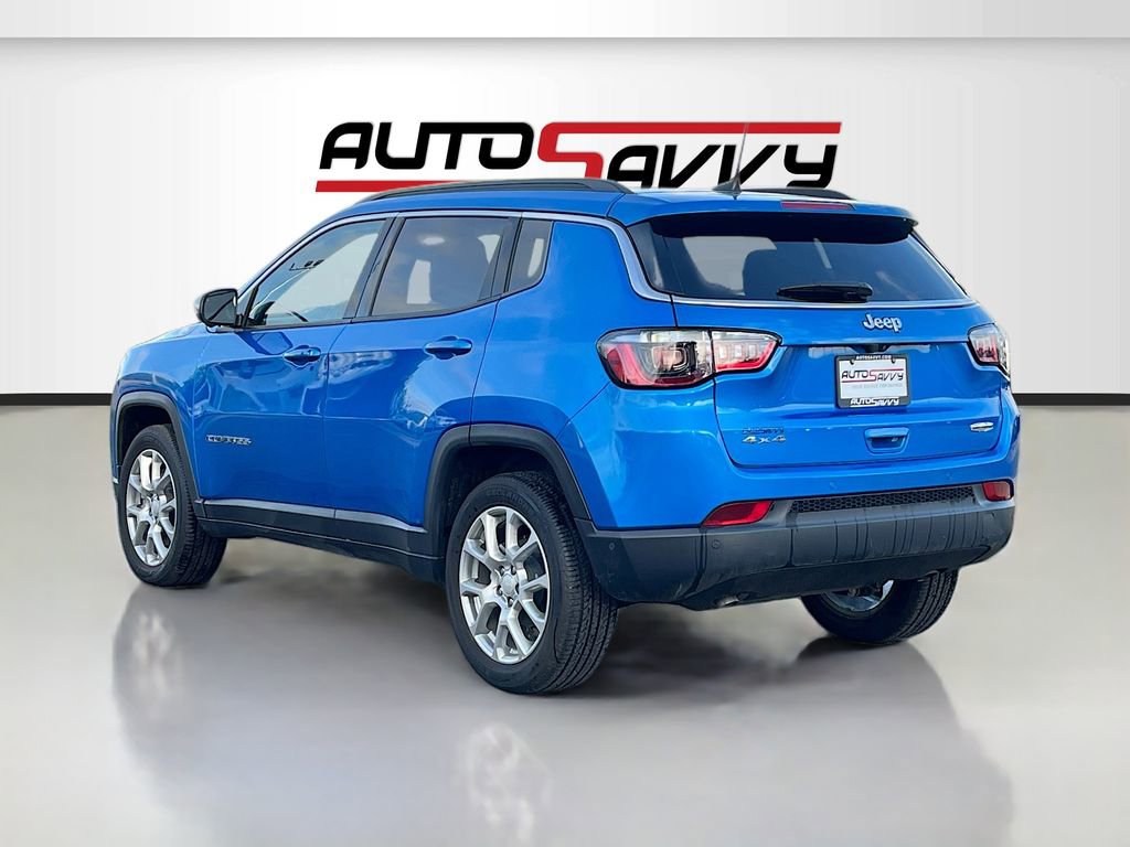 Used 2024 Jeep Compass Latitude AWD/4WD image 5