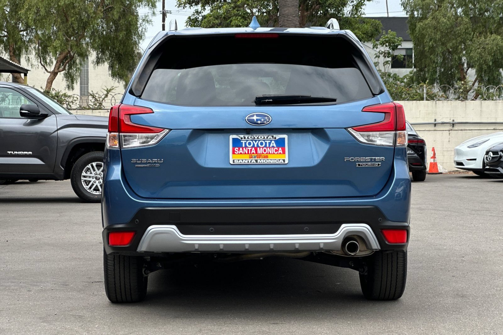 Used 2023 Subaru Forester Touring AWD/4WD image 5