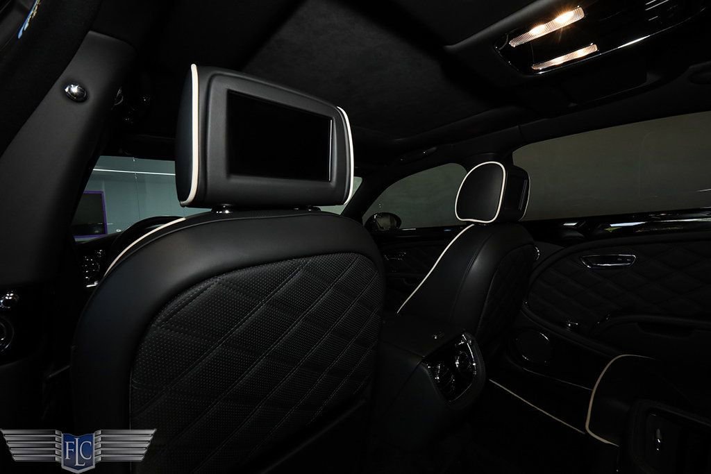 Used 2013 Bentley Mulsanne RWD image 23