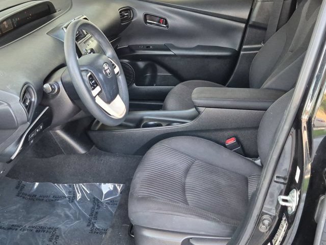Used 2017 Toyota Prius Two w/ Prius Two Safety Plus Package FWD image 29