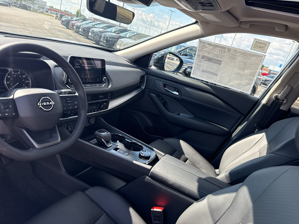 New 2026 Nissan Rogue Dark Armor AWD/4WD image 25