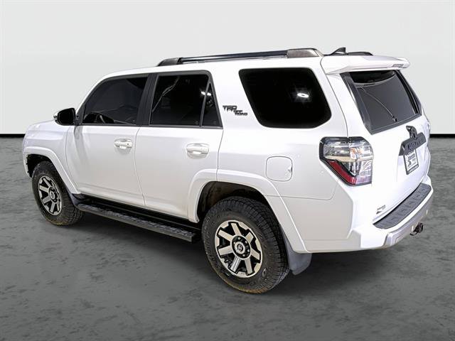 Used 2020 Toyota 4Runner TRD Off-Road Premium w/ Moonroof Package AWD/4WD image 2