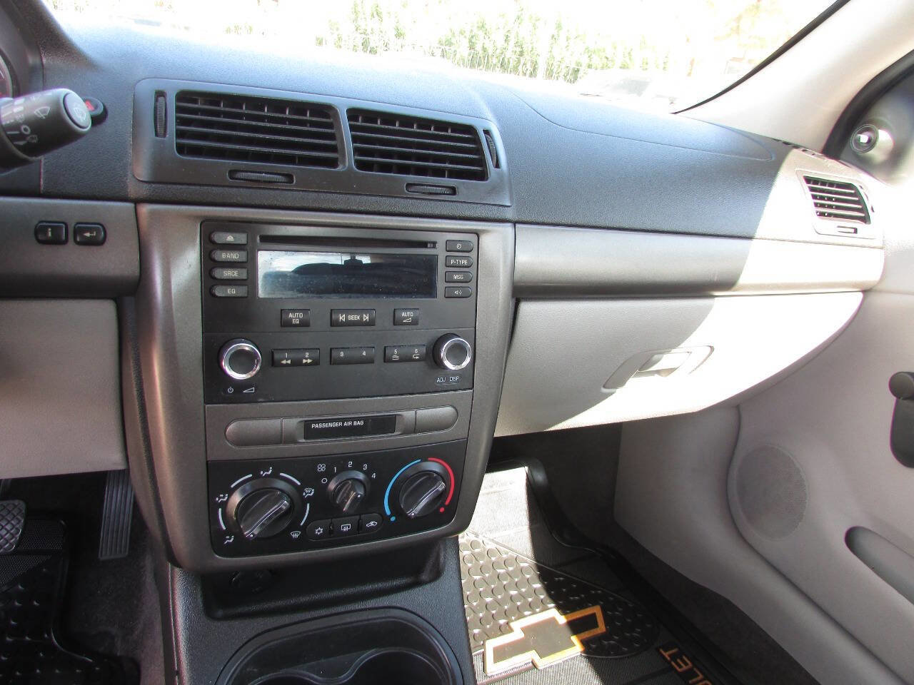 Used 2006 Chevrolet Cobalt LS FWD image 22