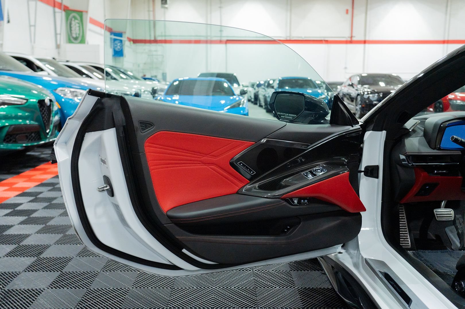 Used 2023 Chevrolet Corvette Z06 w/ Z07 Performance Package RWD image 18