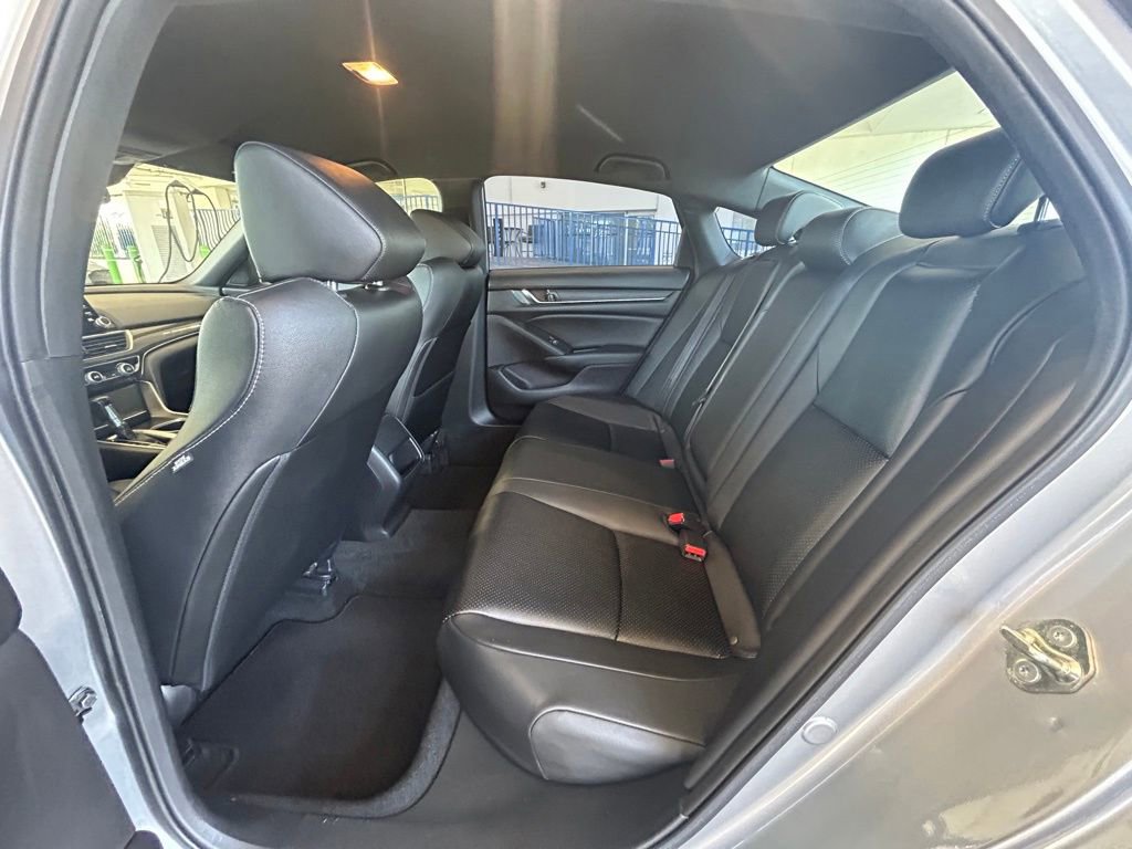 Used 2020 Honda Accord Sport image 30