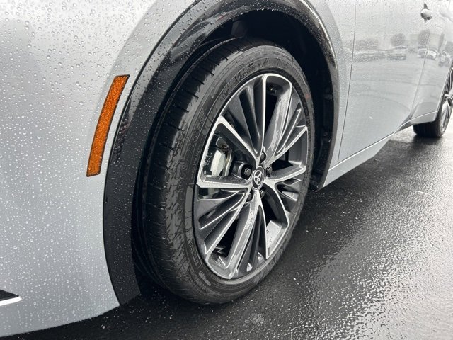 New 2026 Toyota Prius XLE image 10