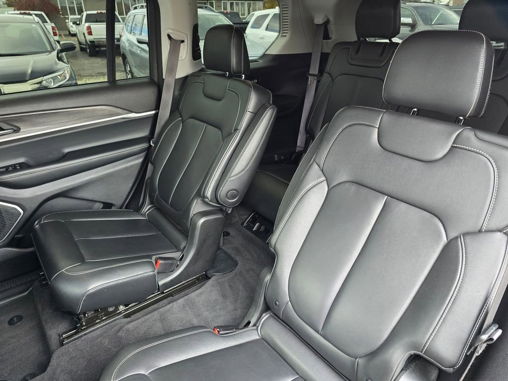 Used 2021 Jeep Grand Cherokee L Limited w/ Trailer Tow Group (B) image 20