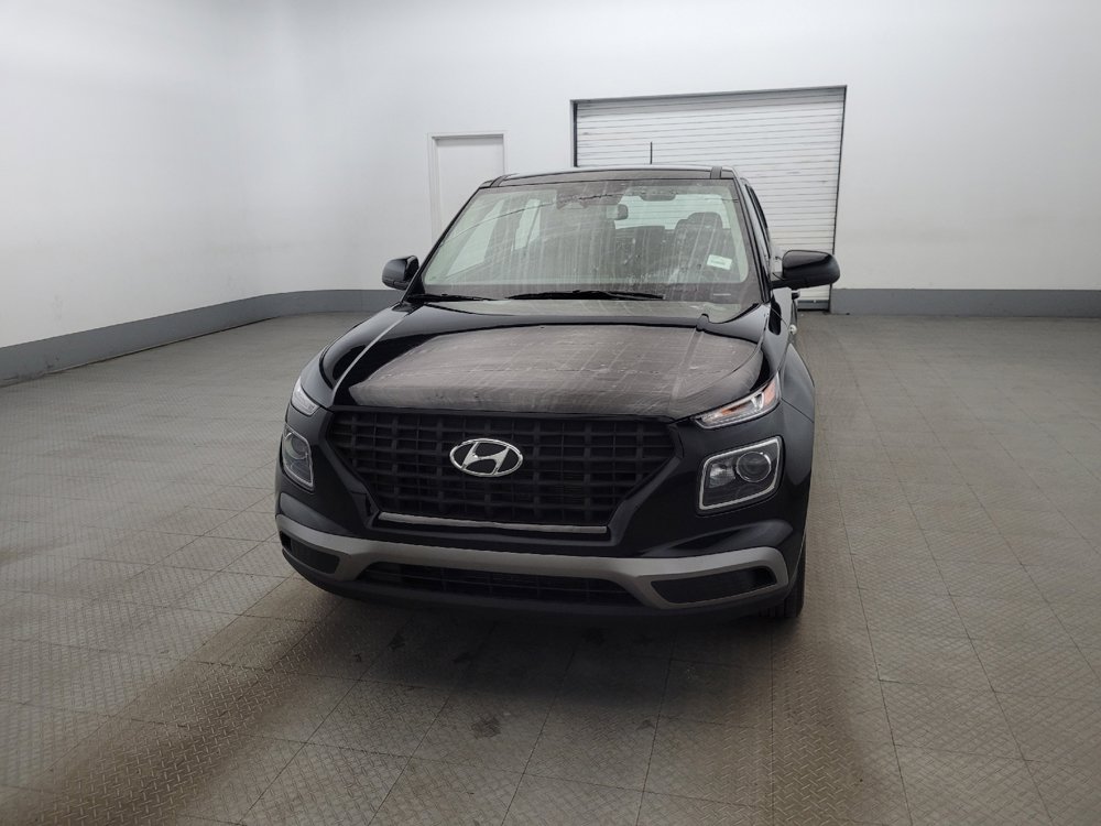 Used 2024 Hyundai Venue SE image 15