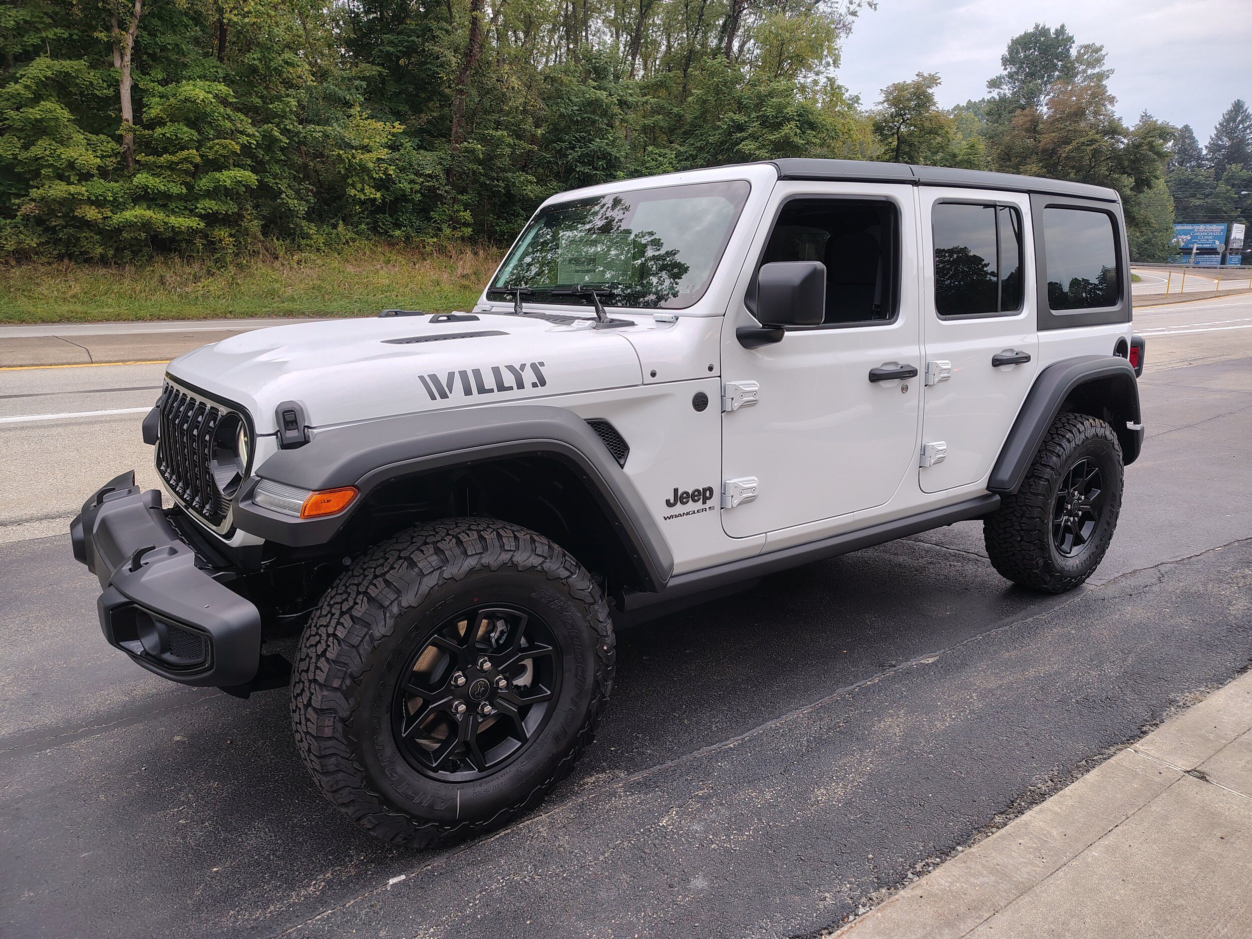 New 2027 Jeep Wrangler Unlimited Sport AWD/4WD image 4