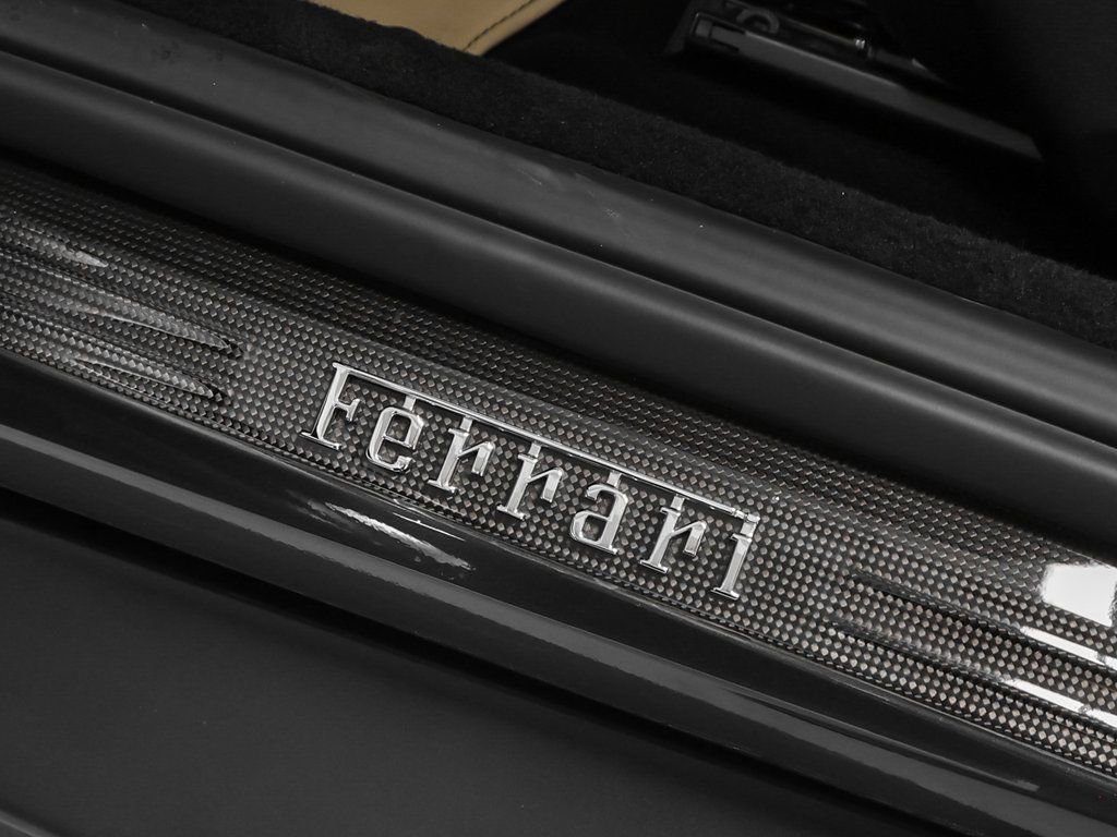Certified 2024 Ferrari Roma image 40