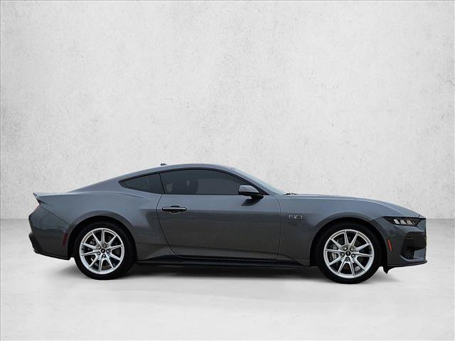 Used 2025 Ford Mustang GT Premium RWD image 4
